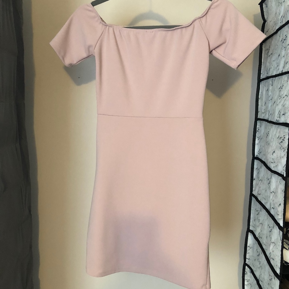 NWOT Off the Shoulder Dress